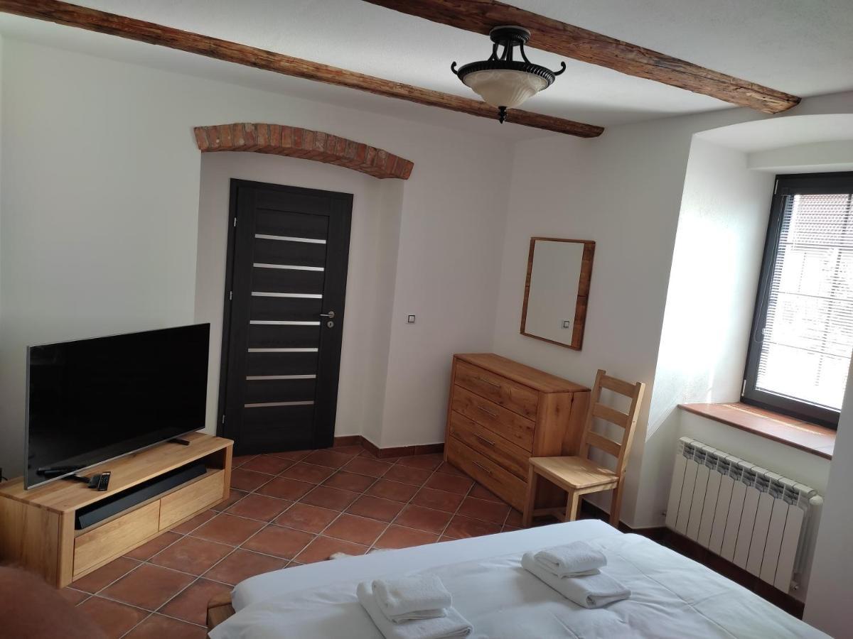 Hotel Liptovsky Mlyn Liptovská Teplá Habitación foto